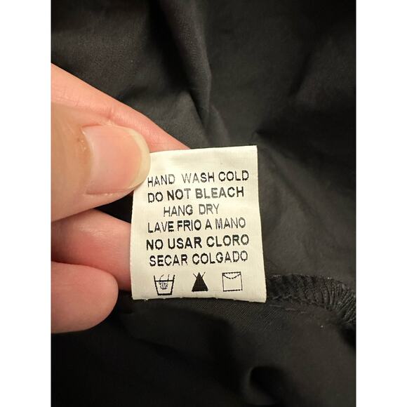 Crescent Brooklyn Poplin Off Shoulder Top in‎ Black Dark Boho Size M - Picture 8 of 8